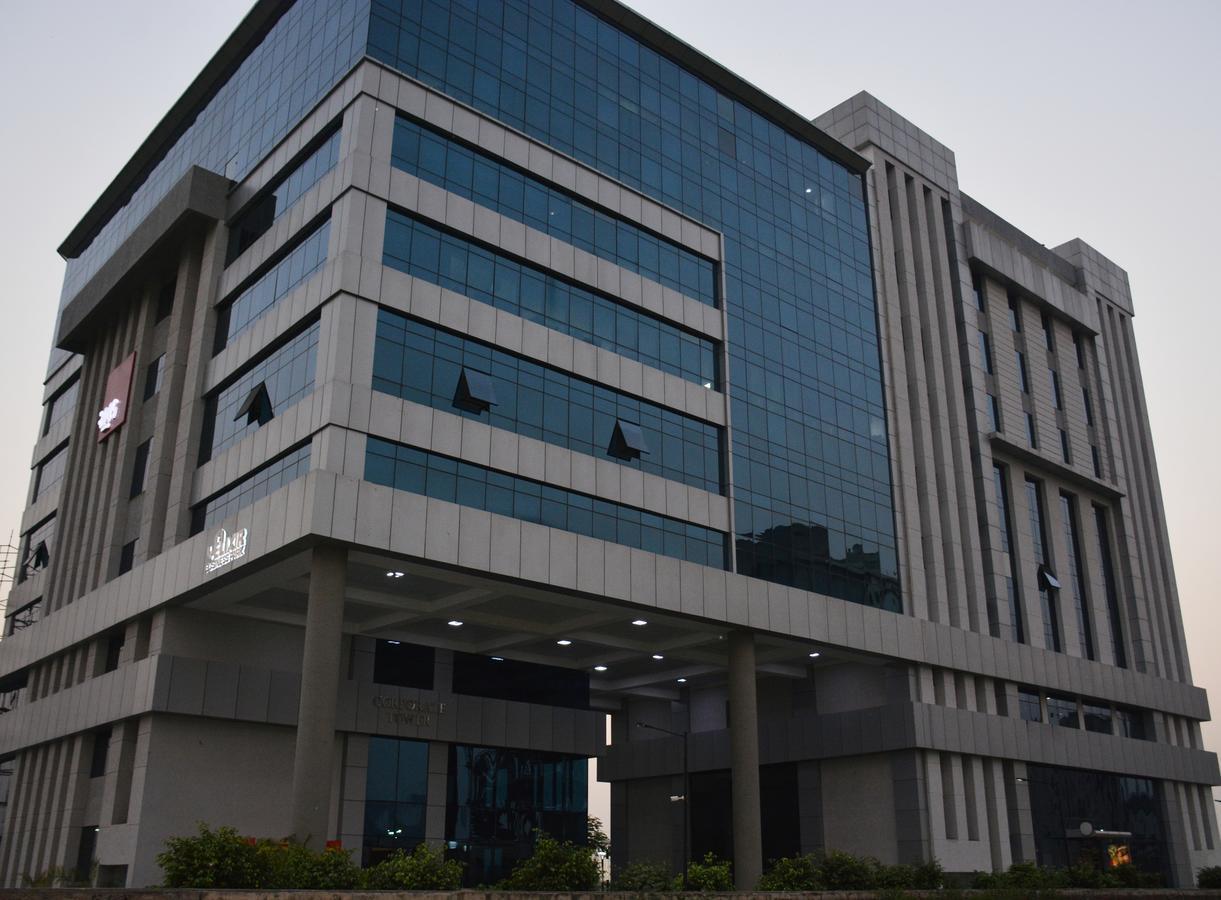 Hide Away Suites Noida Extérieur photo