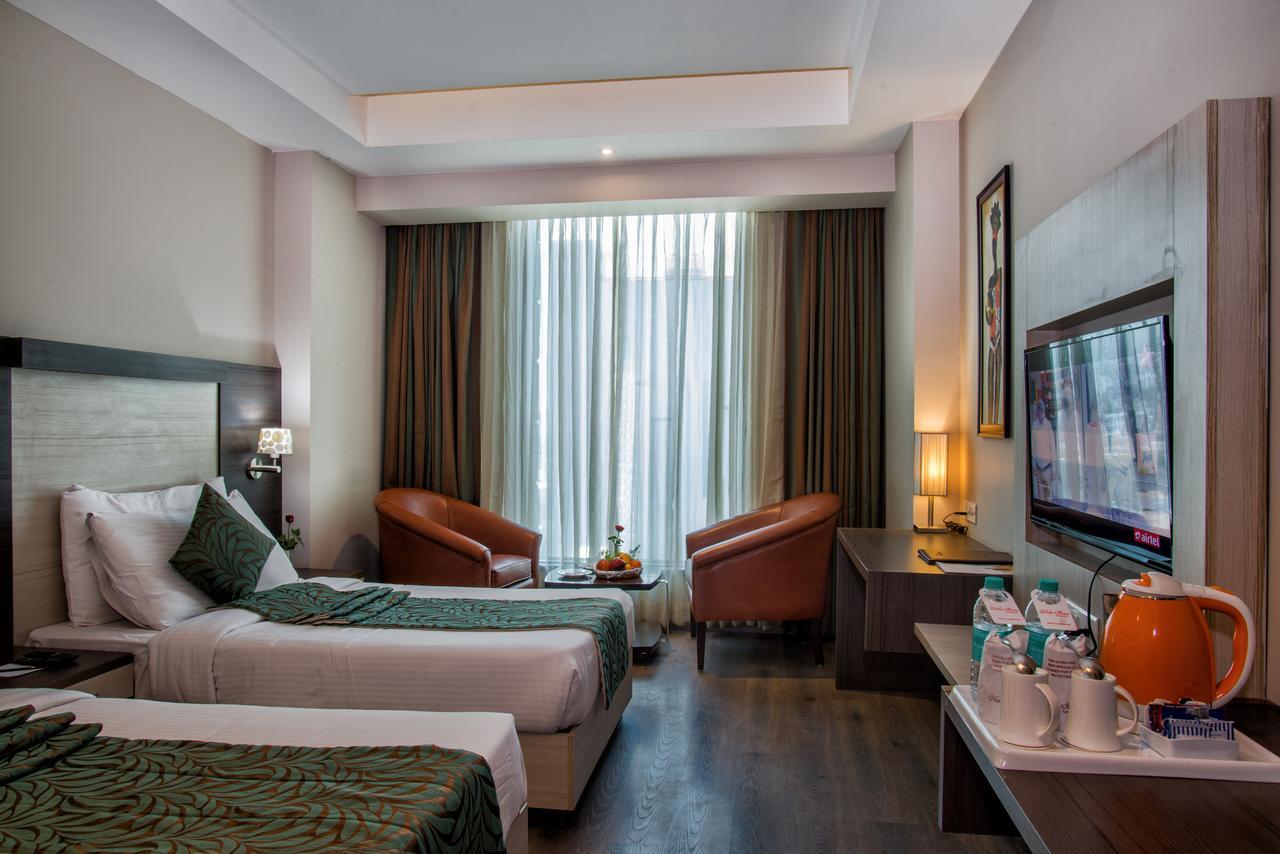 Hide Away Suites Noida Extérieur photo